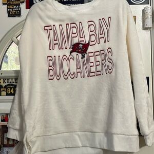 Ladies super soft Tampa Bay Buccaneers sweater. Size large. NWOT